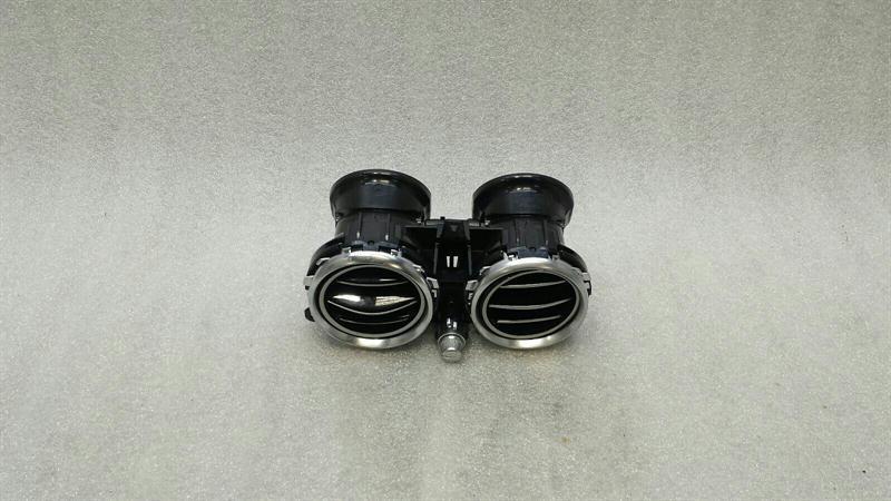 Mercedes-Benz S Coupe (C217) Air vent Mercedes E W213 right air vent A2138307800 vent...