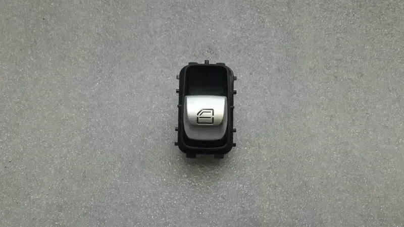 Mercedes-Benz S Coupe (C217) Switch