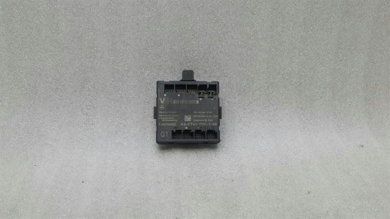 Mercedes A Class W176 Right Door Module A1669004402 Door Control Unit Front Right