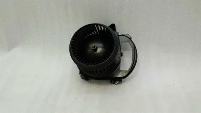 Mercedes A Class W176 RHD Вентилятор отопителя A2469062501 Правый руль