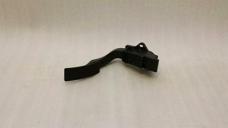Mercedes A Class W176 Throttle Pedal (Electrical) A2463001904 Throttle Pedal