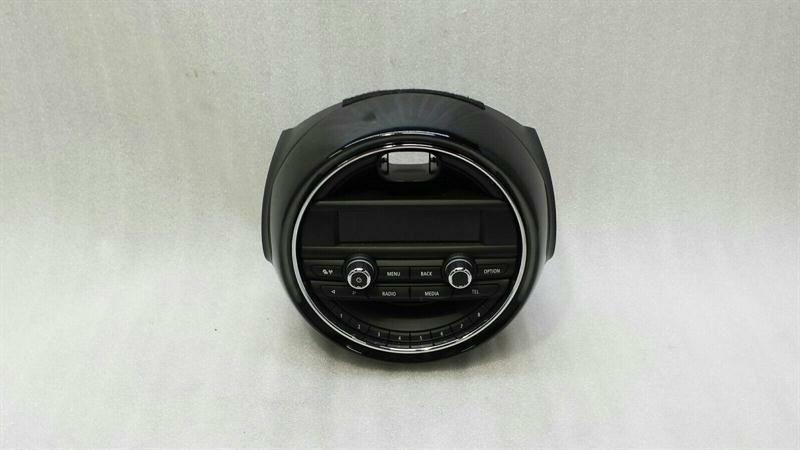 Mini One, Cooper (F55 / F56 / F57) 2014-2024 MINI COOPER F56 CD player 6818045 audio system controller