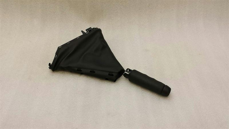 Mini One, Cooper (F55 / F56 / F57) 2014-2024 MINI COOPER F56 Handbrake Lever 6852182 Handbrake Cover