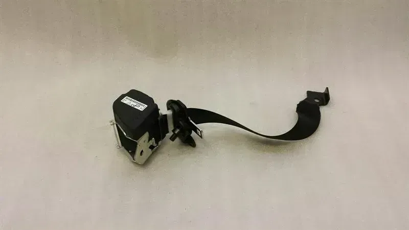Mini One, Cooper (F55 / F56 / F57) 2014-2024 Mini Cooper F56 right rear seat belt 7313364 seat belt belt rear right