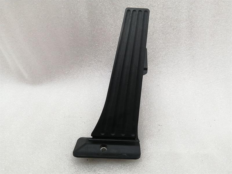 BMW i8 (l12, l15) 2014-2021 BMW i8 Hybrid Throttle (Electrical) 6853175 Throttle