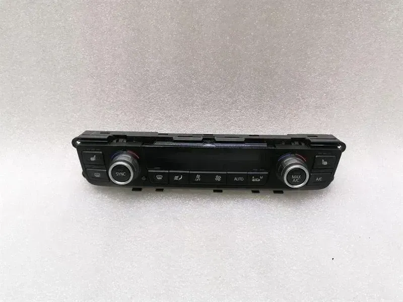 BMW i8 (l12, l15) 2014-2021 BMW i8 Hybrid Auto Climate Control 9361799 Climate Control Panel A/C