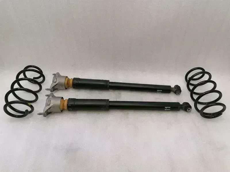 Mercedes-Benz CLA (C117) Mercedes CLA W117 Shock Absorber Rear Set A1173201131 Shock Absorber Rear Set Body type: Saloon
Fuel: Petrol