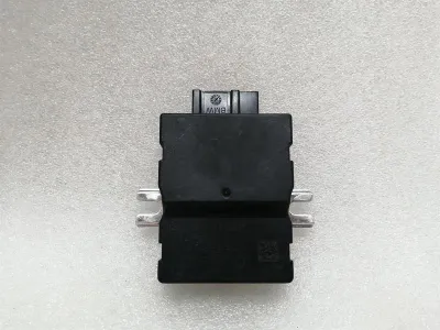 BMW i8 hibrīda elektroniskais modulis 7476687 vadības bloks DEGVIELAS PUMP DEGVIELAS PUMP