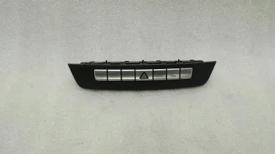 Bloc de commutation Mercedes Classe C W204 A2049058701 Bloc de commutation