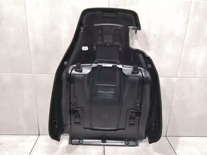 Mercedes-Benz A (W176) Mercedes C Class W204 Coupe Left Seat Cover A2079107105 Left Seat Trim Body type: Coupe
Fuel: Petrol