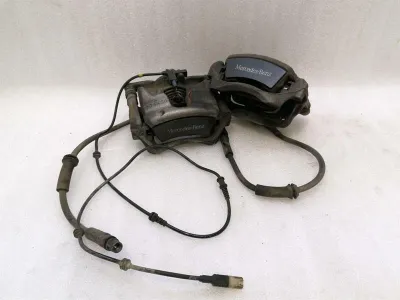 Étrier de frein avant Mercedes CLA W117 C117 A0004213981 ensemble d&#39;étriers de frein avant