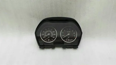 BMW 1 Series F20 Instrument Cluster 3071841 Speedometer Sport Line MPH