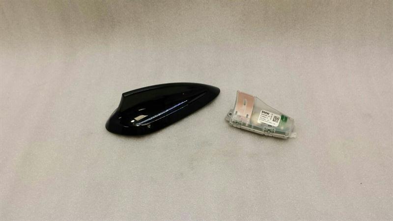 BMW 1 (F20 / F21) BMW 1 Series F20 Roof Antenna 9350089 Roof Antenna Body type: Hatchback
Fuel: Petrol