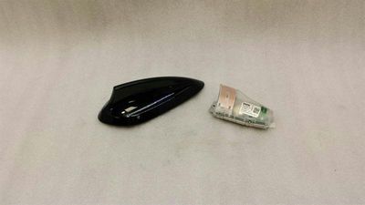BMW 1. sērijas F20 jumta antena 9350089 jumta antena