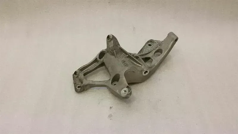 BMW 1 (F20 / F21) BMW 1 Series F20 holder bracket 7603346 holder carrier carrier Body type: Hatchback
Fuel: Petrol