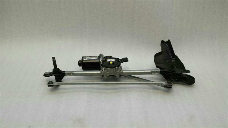 BMW 3 (F30 / F31) BMW 1 Series F20 F30 Front Wiper Engine 7267504 RHD RIGHT HAND DRIVE