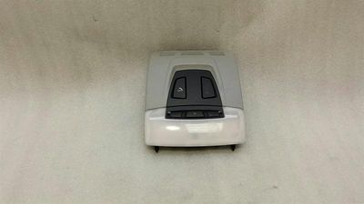 BMW 1-serie F20 Kupolljus 9351183 Interiörljus Interiörlampa