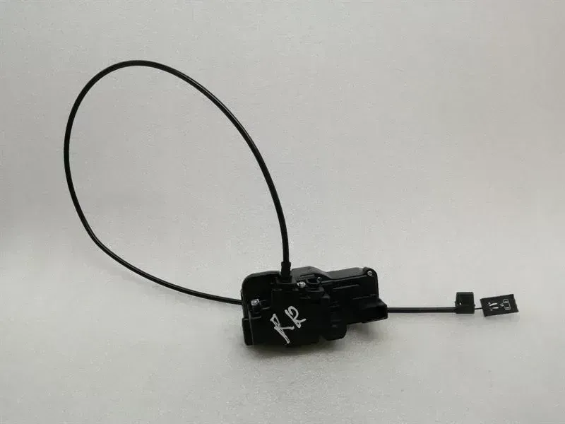Tesla Model S Door lock Tesla Model S 75 Door Lock 6008914-00-D Door Lo...