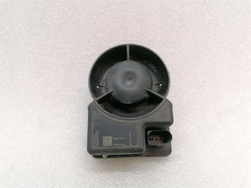 Tesla Model S 75 Alarm ECU 1015860-00-A Siren Alarm Horn Alarm System
