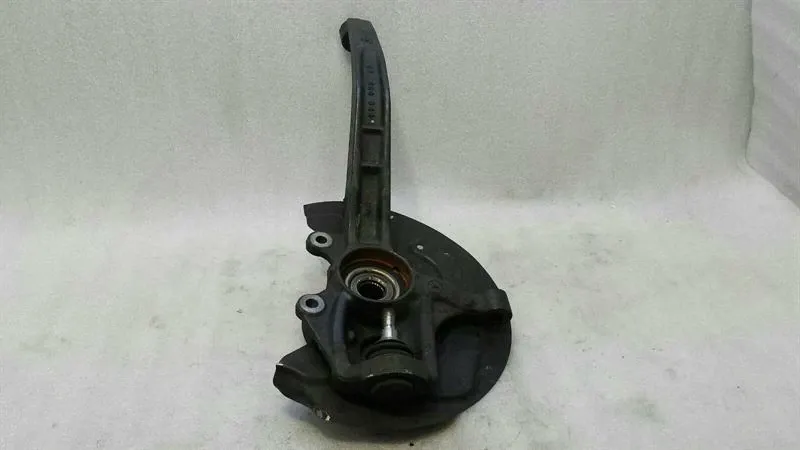 Mercedes R Class W251 Left Front Hub A2513301320 Wheel Bearing Housing Front Left