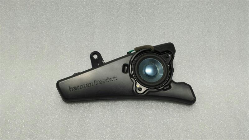 Mercedes-Benz A (W169) Mercedes R Class W251 Right Speaker A2518200402 Speaker Right Logic7 L7 HK