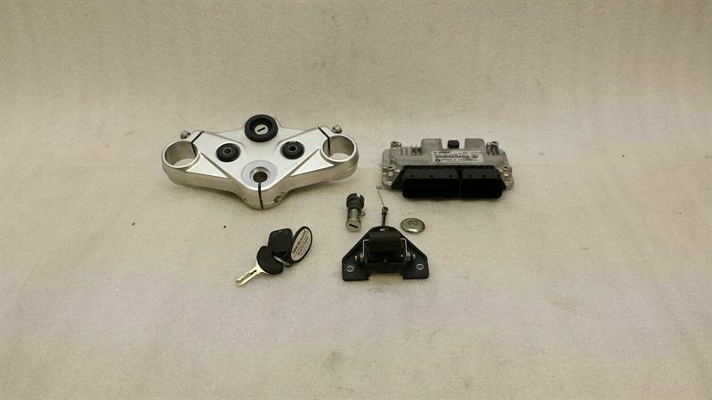 BMW 6 GT (G32) 2017-2023 BMW F800GT Engine ECU Set 8545091 Engine Control Unit Set