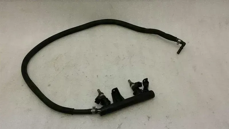 BMW 6 (F06 / F12 / F13) BMW C600 SPORT Fuel Rail 7725329 injection strip pipe distributor injection nozzle