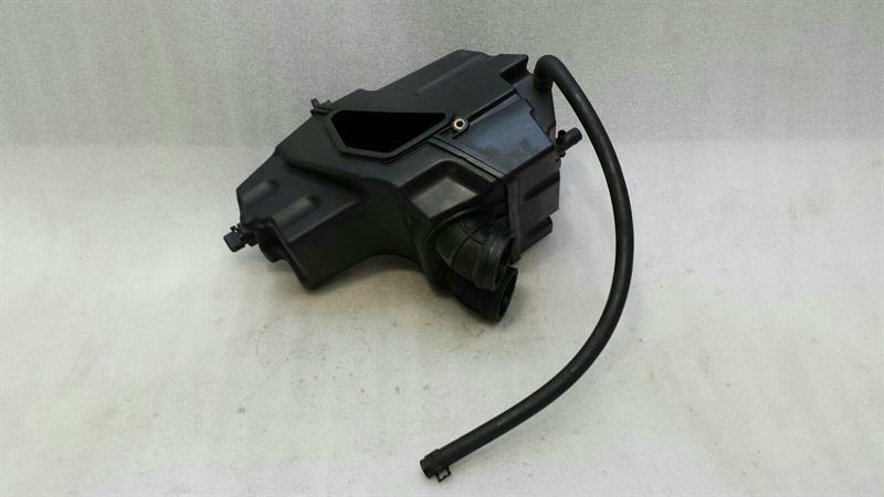 BMW 6 (F06 / F12 / F13) BMW C600 SPORT Airbox 7724926 air filter box