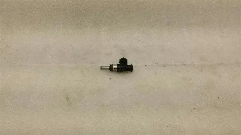 BMW 6 GT (G32) 2017-2023 BMW F800GT Injector 7672335 Fuel Injector