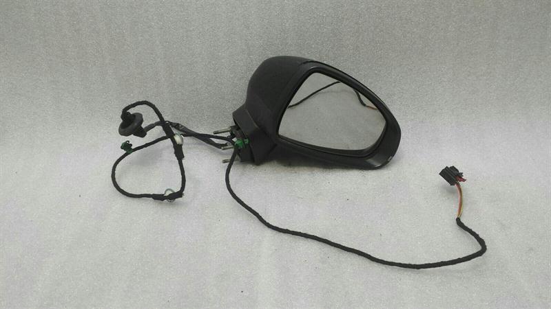 Audi A1 (8X) Audi A1 8X Right Door Mirror RHD Right Handlebar. Body type: Hatchback
Fuel: Petrol