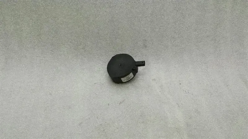 Audi A1 (8X) Audi A1 8X Impact Sound Module 8J0907601A Actuator Structure Sound Body type: Hatchback
Fuel: Petrol