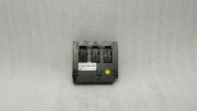 Audi A1 8x virsbūves moduļi 8X0907063D vadības bloks BCM