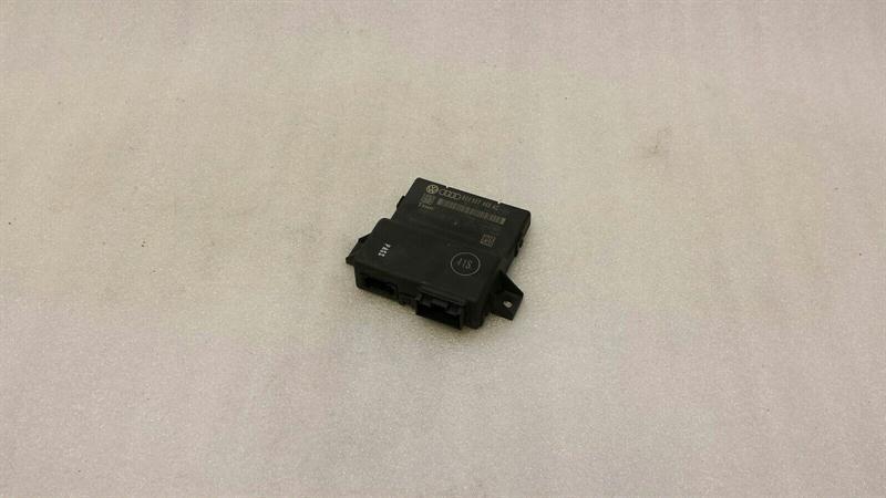 Audi A1 (8X) Audi A1 8X gateway module 8U0907468AC control unit diagnostic interface Body type: Hatchback
Fuel: Petrol