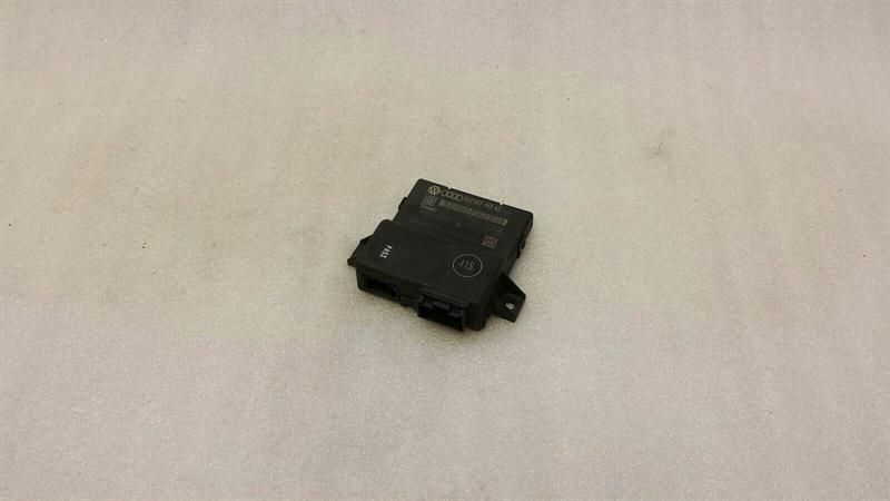 Audi A1 8X gateway module 8U0907468AC control unit diagnostic interface