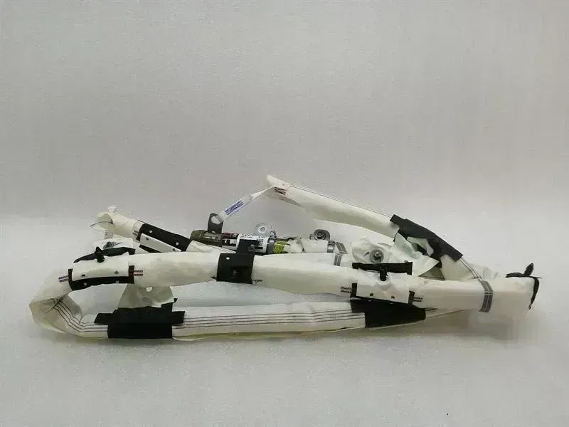 Tesla Model 3 Airbag (roof) TESLA MODEL 3 LONG RANGE Module 1077827-CN-E Mo...