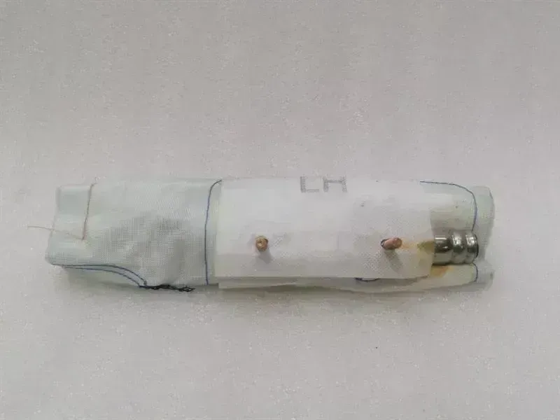 Tesla Model 3 Airbag TESLA MODEL 3 LONG RANGE Module 1077829-CN-F Mo...