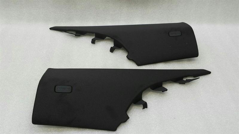 Audi A3 (8Y)  2020-... Audi A3 8V Facelift C Post Covers 8V5867246 C Pillar Cover Set S Line Black