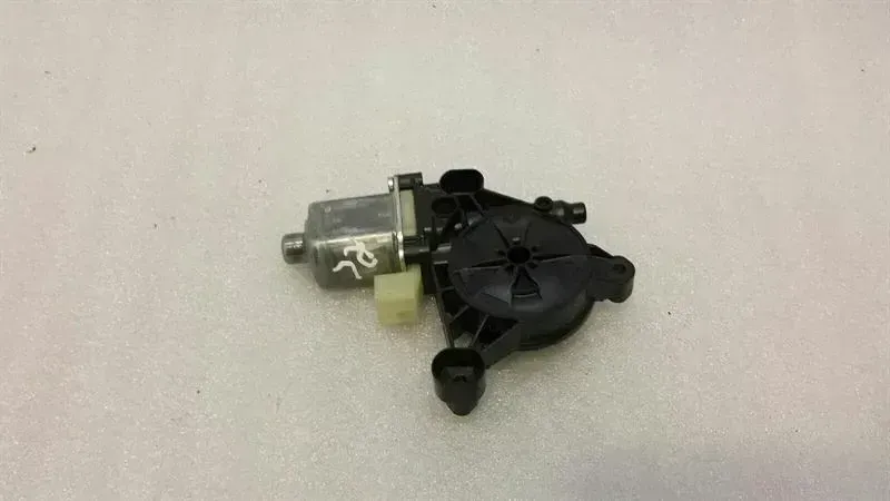 Audi A3 (8Y)  2020-... Audi A3 8V facelift RLH door window motor 5Q0959801 window regulator motor rear Li