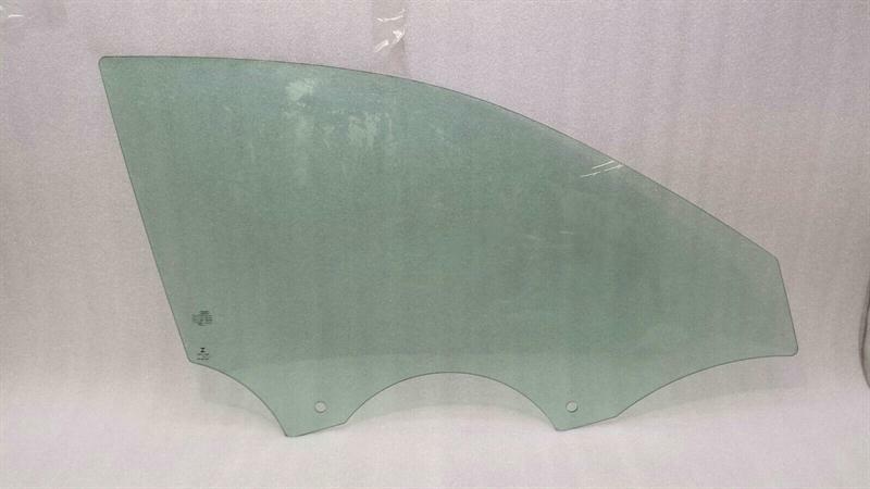 Audi A3 (8Y)  2020-... Audi A3 8V facelift right front door glass 8V3845202A door window front right