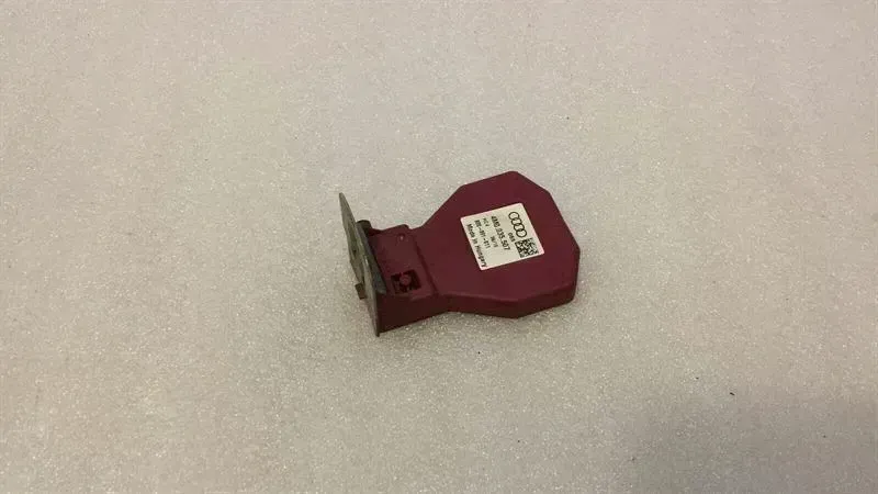 Audi A3 (8Y)  2020-... Audi A3 8V Facelift Phone Antenna 4M0035507 Telephone Aerial Amplifier