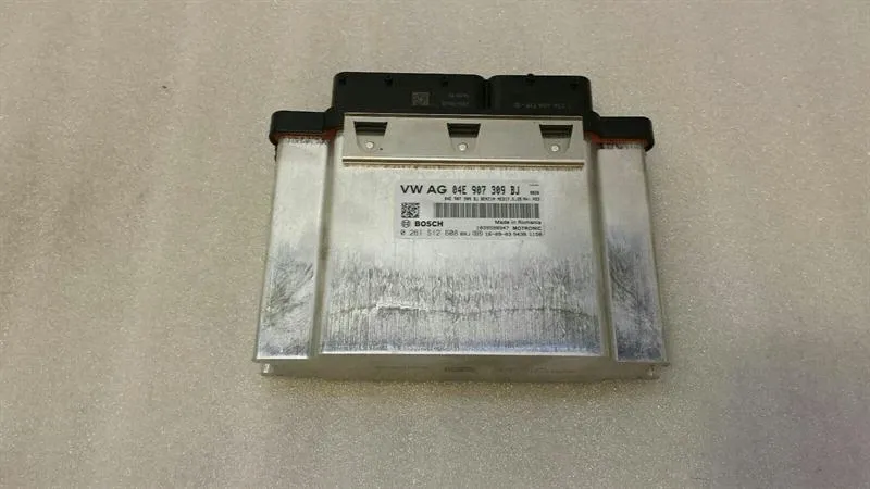 Audi A3 8V Facelift Engine ECU 04E907309BJ Engine Control Unit 1.4 TFSI TSI