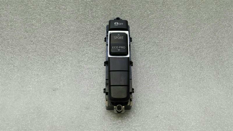 BMW X1 (F48) BMW X1 F48 Console Switch 9374831 Console Switch Body type: SUV
Fuel: Petrol