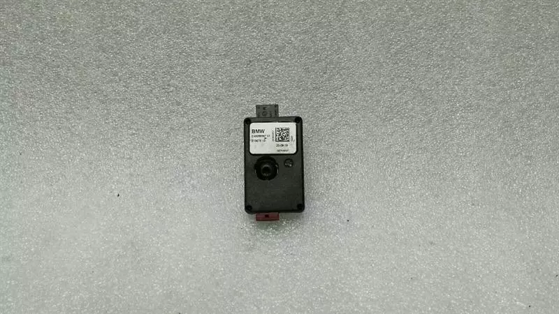 BMW X1 (F48) BMW X1 F48 Aerial / Antenna 9289587 Antenna Body type: SUV
Fuel: Petrol