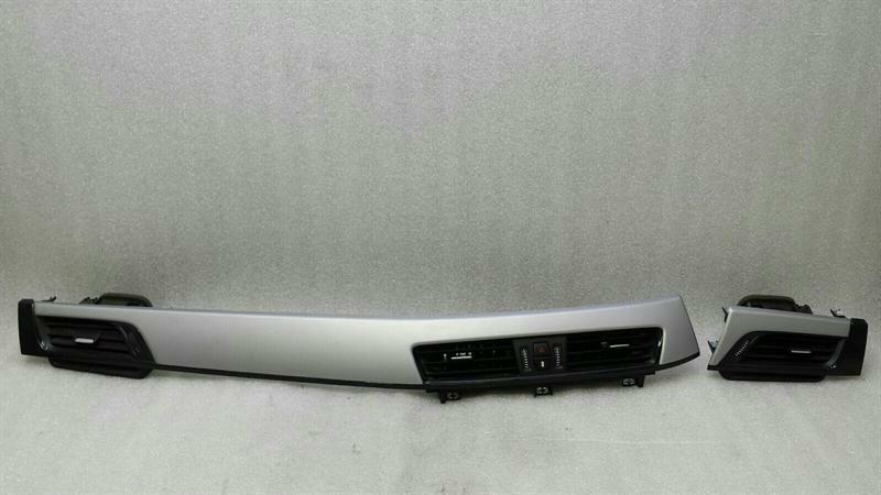 BMW X1 (F48) BMW X1 F48 RHD Front Air Vent Set 9292741 Right Hand Drive Body type: SUV
Fuel: Petrol