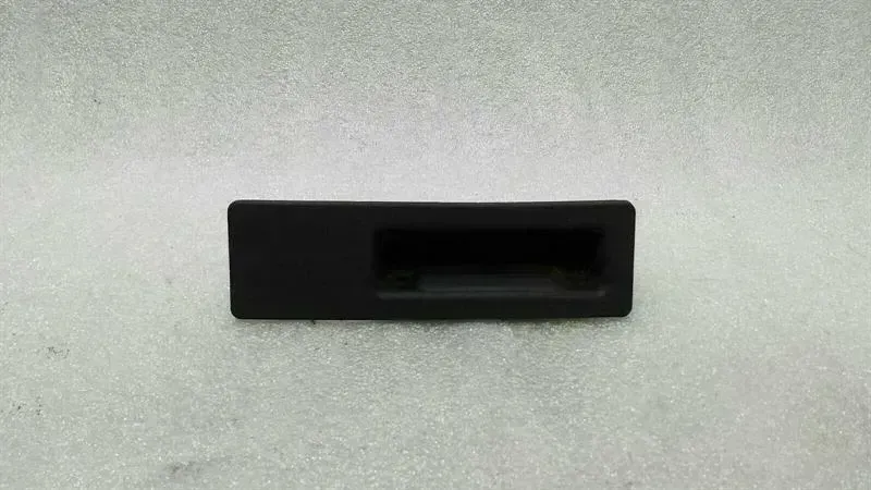 BMW X1 (F48) BMW X1 F48 Boot Lock Handle Switch 7463161 Tailgate Lock Handle Body type: SUV
Fuel: Petrol