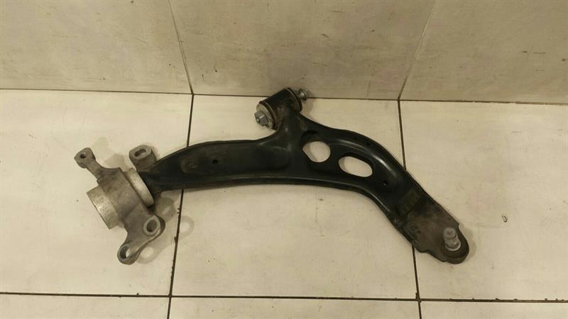 BMW X1 (F48) BMW X1 F48 right front wishbone 6879844 front right handlebar Body type: SUV
Fuel: Petrol