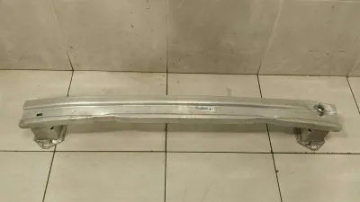 Задний бампер BMW X1 F48, балка 7332320, кронштейн заднего бампера