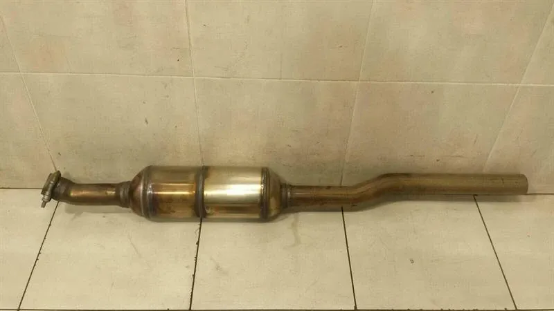 BMW X1 F48 Catalytic Convertor 9470680 Catalytic Converter DPF Particulate Filter B38C