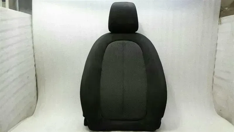 BMW X1 (F48) BMW X1 F48 front right seat backrest 52109870670 seat front right Body type: SUV
Fuel: Petrol