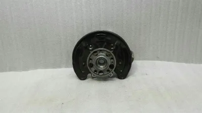 Mercedes C Class W205 Right Rear Hub A2053500241 Wheel Bearing Housing Rear Right